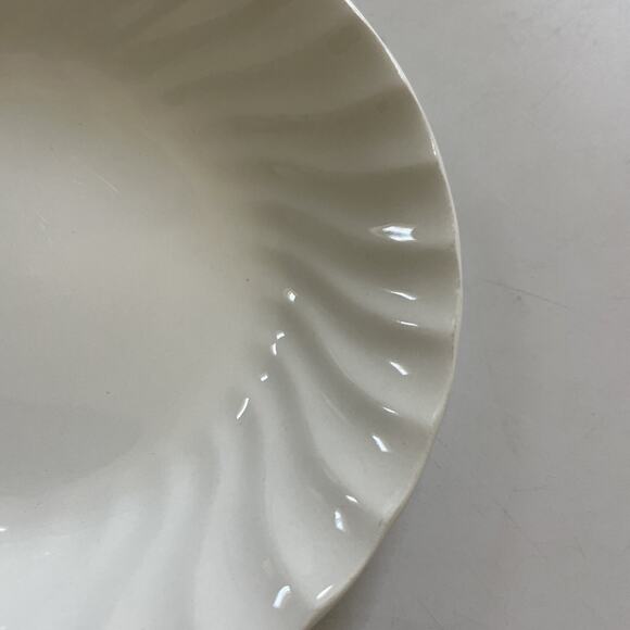 Set 4 Johnson Bros Regency Mini Bowls Swirl Coupe Ice Cream Fruit 5 3/4" ENGLAND - Picture 6 of 9